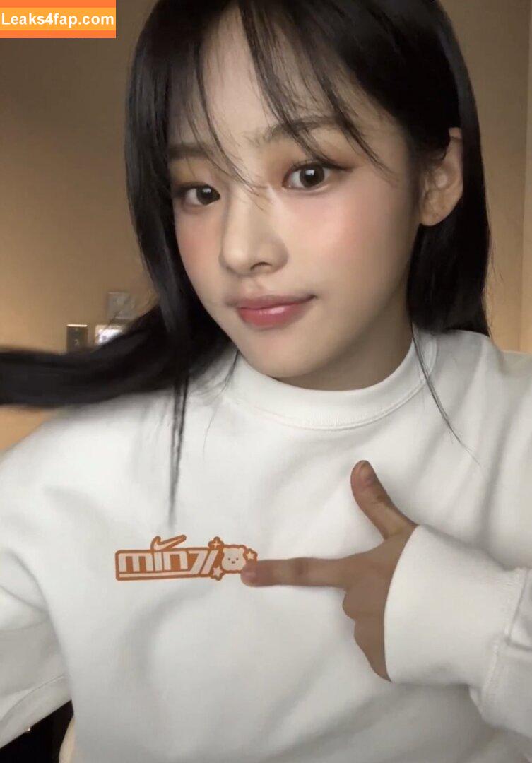Minji / lovres_min__ / miniwithtattoos / newjeans_official слитое фото фото #0160