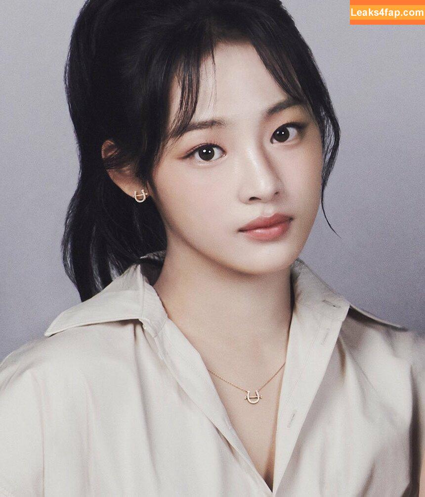 Minji / lovres_min__ / miniwithtattoos / newjeans_official слитое фото фото #0166