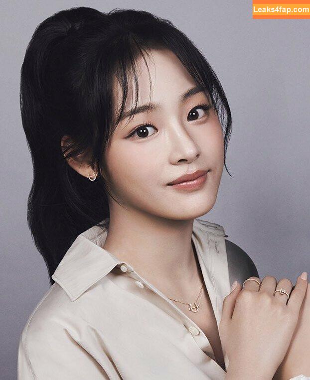 Minji / lovres_min__ / miniwithtattoos / newjeans_official слитое фото фото #0167