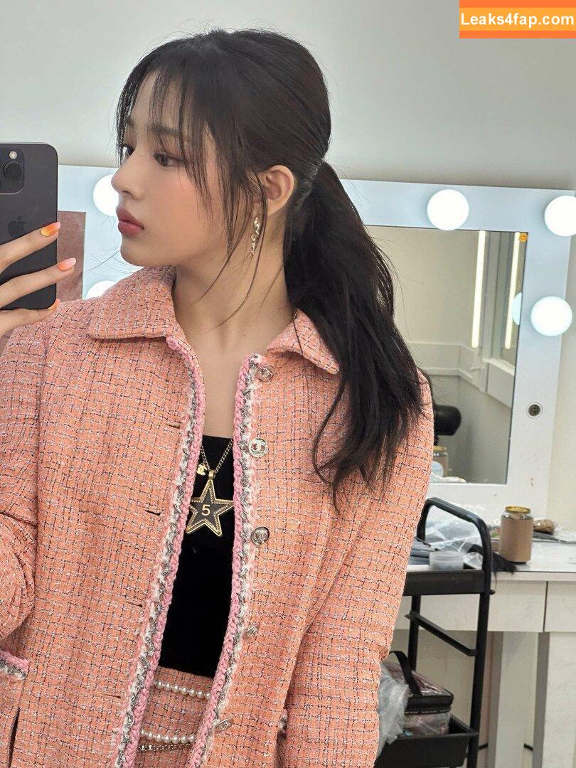 Minji / lovres_min__ / miniwithtattoos / newjeans_official слитое фото фото #0174