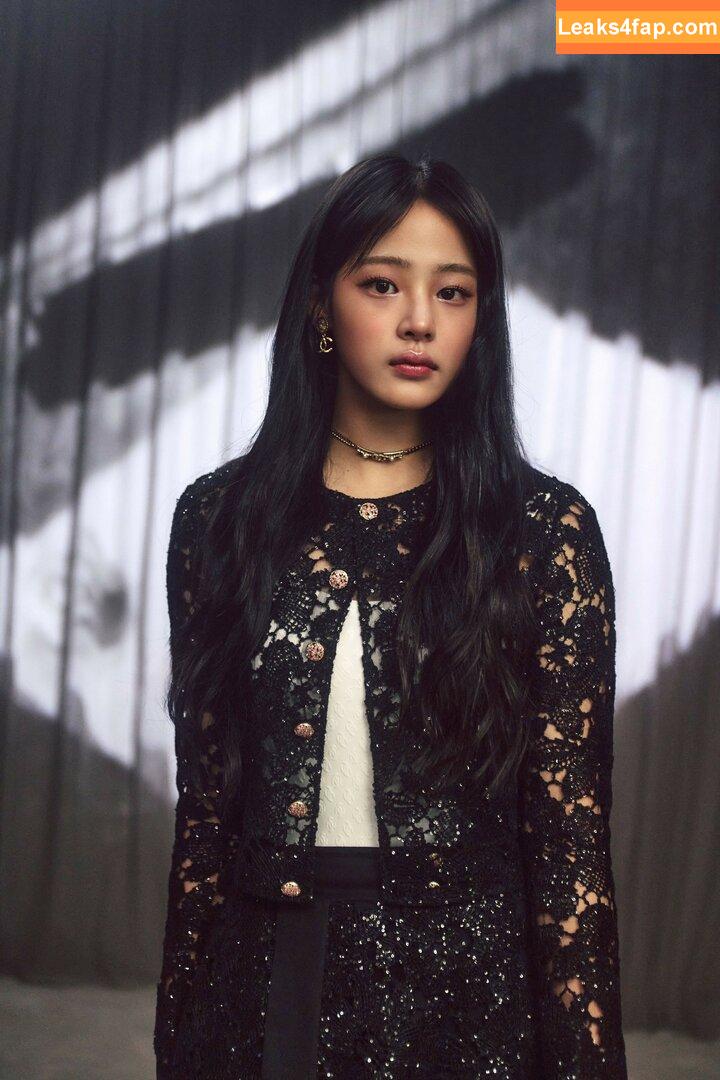 Minji / lovres_min__ / miniwithtattoos / newjeans_official слитое фото фото #0213