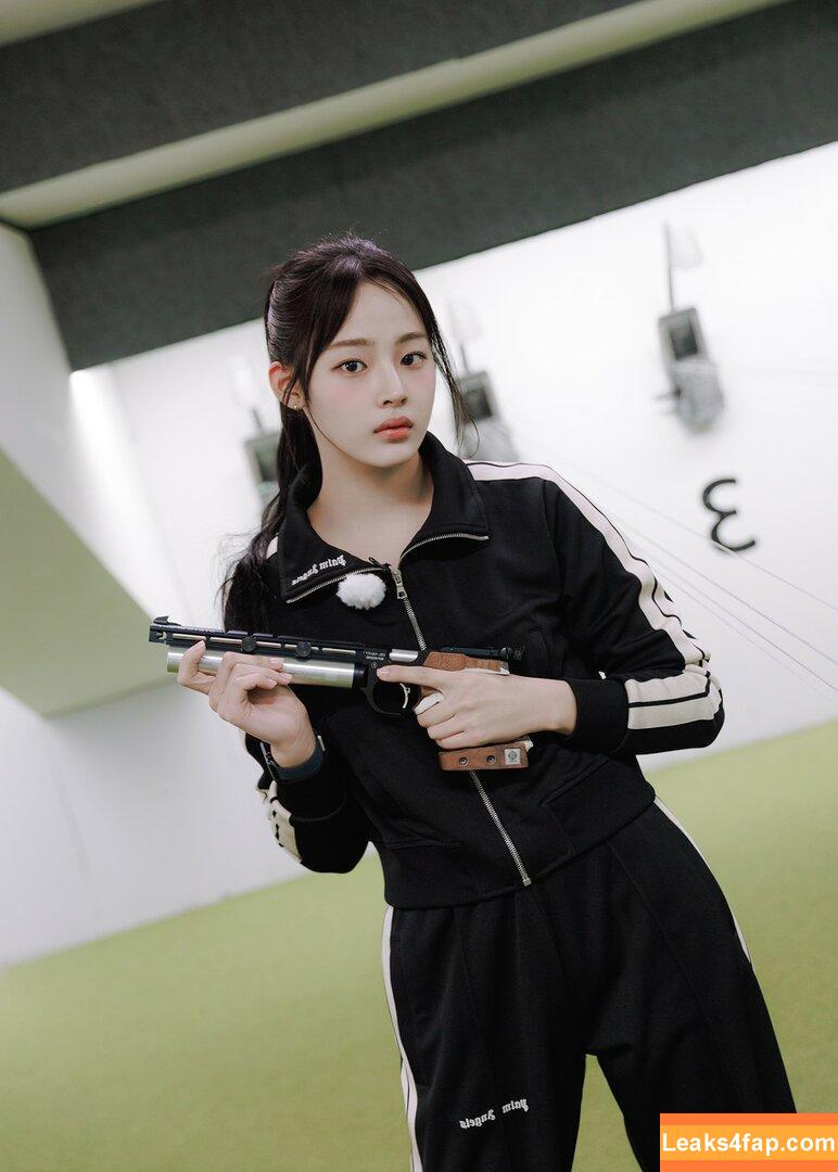 Minji / lovres_min__ / miniwithtattoos / newjeans_official слитое фото фото #0221