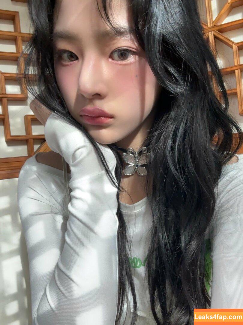 Minji / lovres_min__ / miniwithtattoos / newjeans_official слитое фото фото #0227