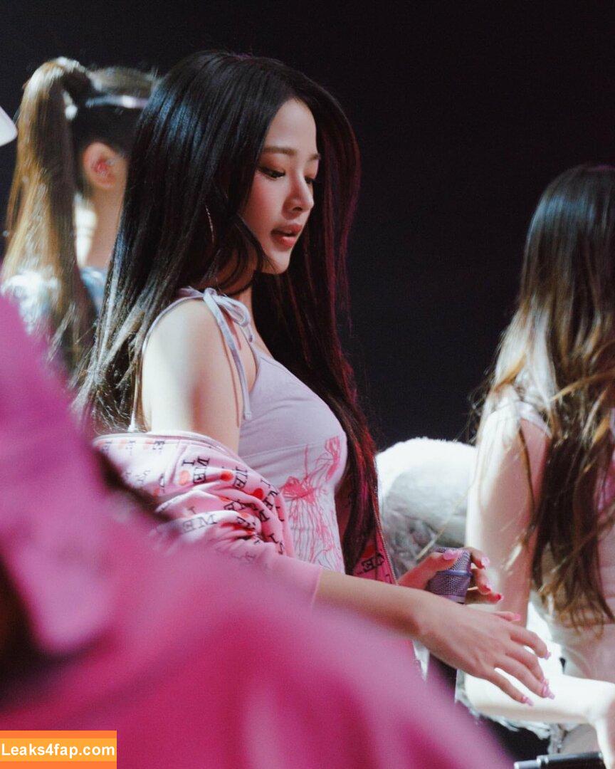 Minji / lovres_min__ / miniwithtattoos / newjeans_official leaked photo photo #0256