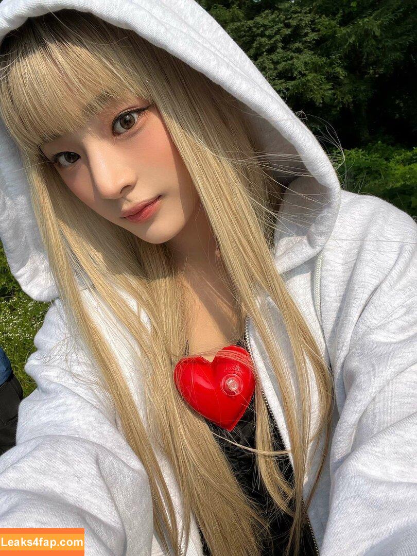 Minji / lovres_min__ / miniwithtattoos / newjeans_official leaked photo photo #0265