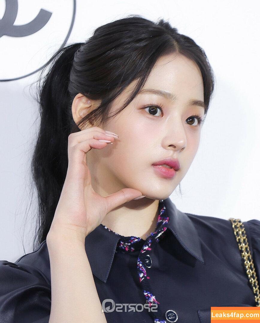 Minji / lovres_min__ / miniwithtattoos / newjeans_official leaked photo photo #0281