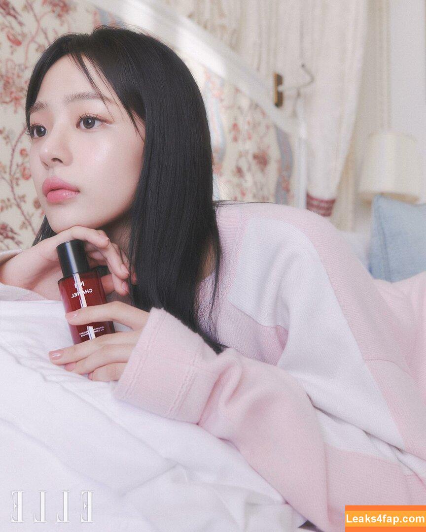 Minji / lovres_min__ / miniwithtattoos / newjeans_official leaked photo photo #0296