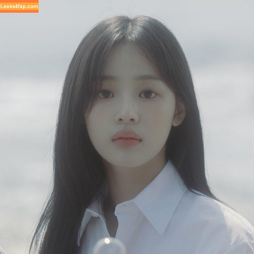 Minji / lovres_min__ / miniwithtattoos / newjeans_official leaked photo photo #0301