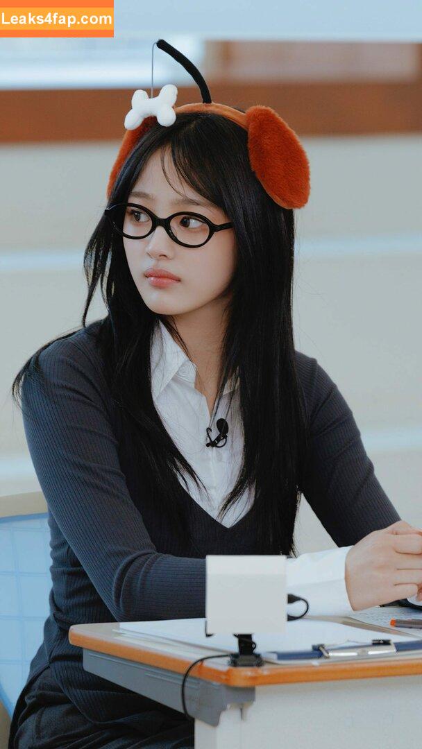 Minji / lovres_min__ / miniwithtattoos / newjeans_official leaked photo photo #0329