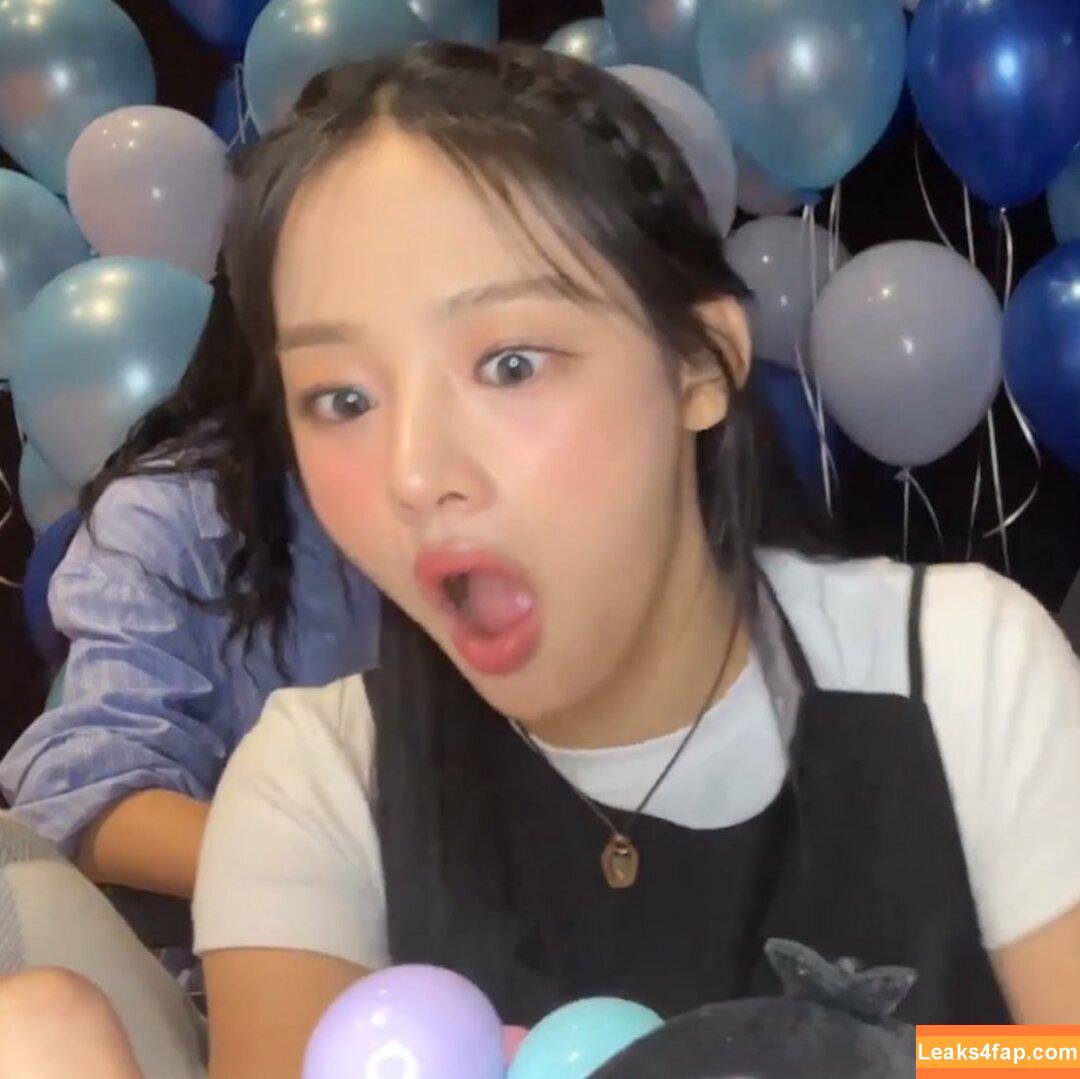 Minji / lovres_min__ / miniwithtattoos / newjeans_official leaked photo photo #0334