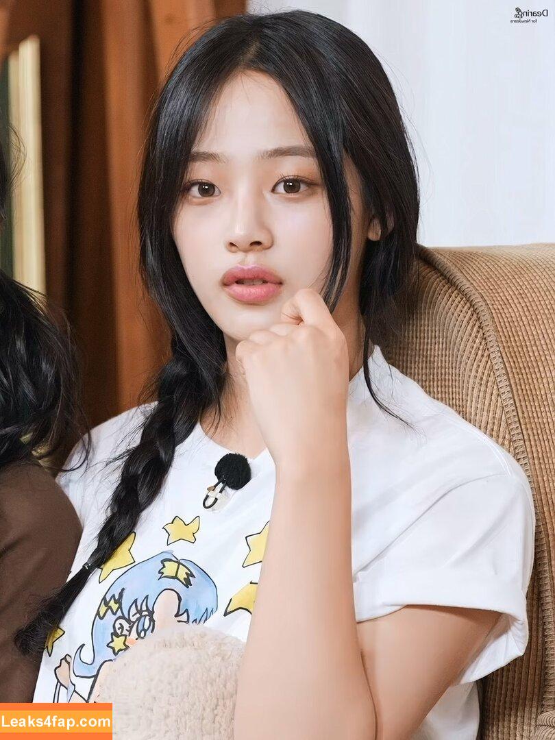 Minji / lovres_min__ / miniwithtattoos / newjeans_official слитое фото фото #0372