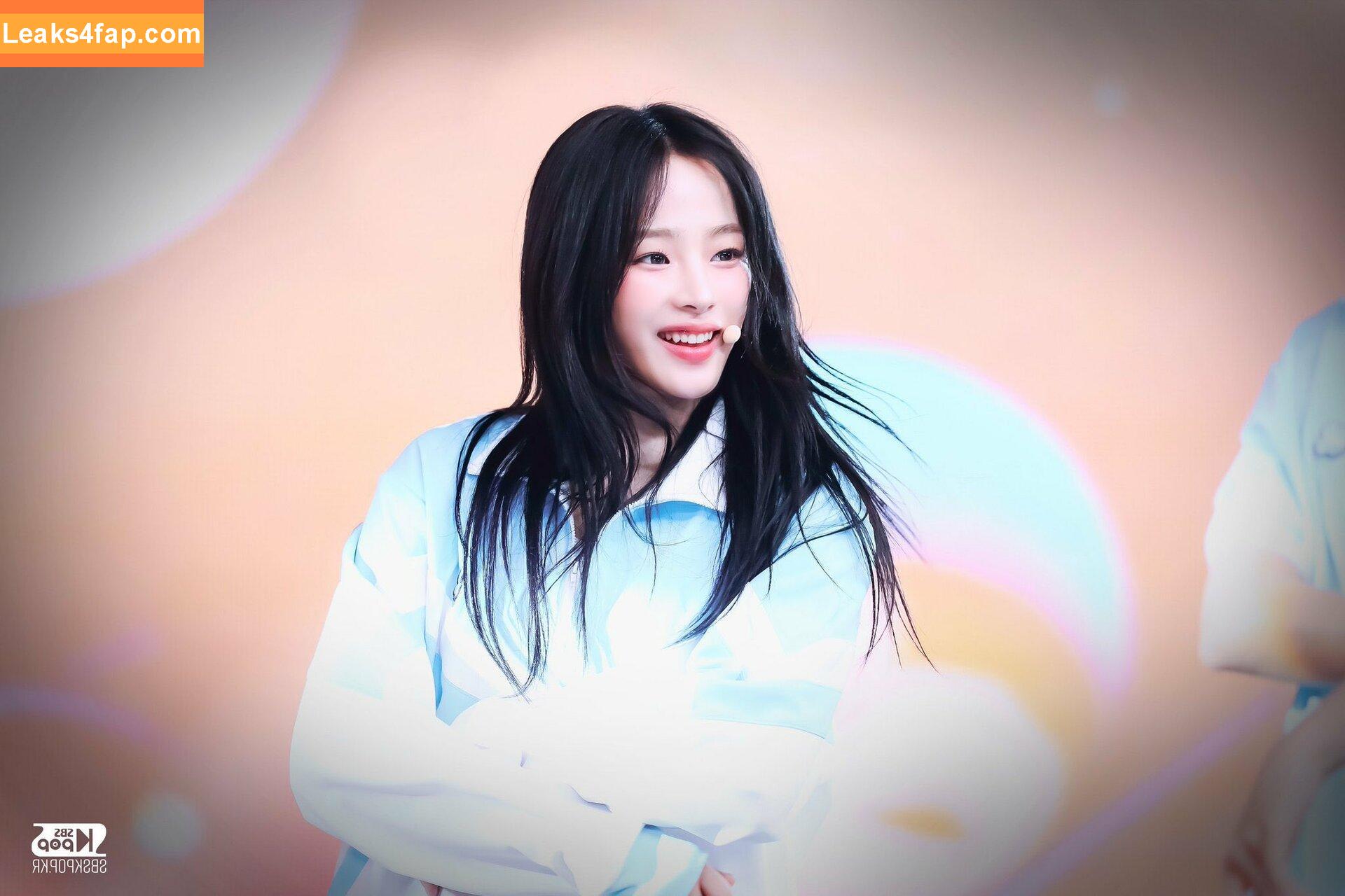 Minji / lovres_min__ / miniwithtattoos / newjeans_official leaked photo photo #0439