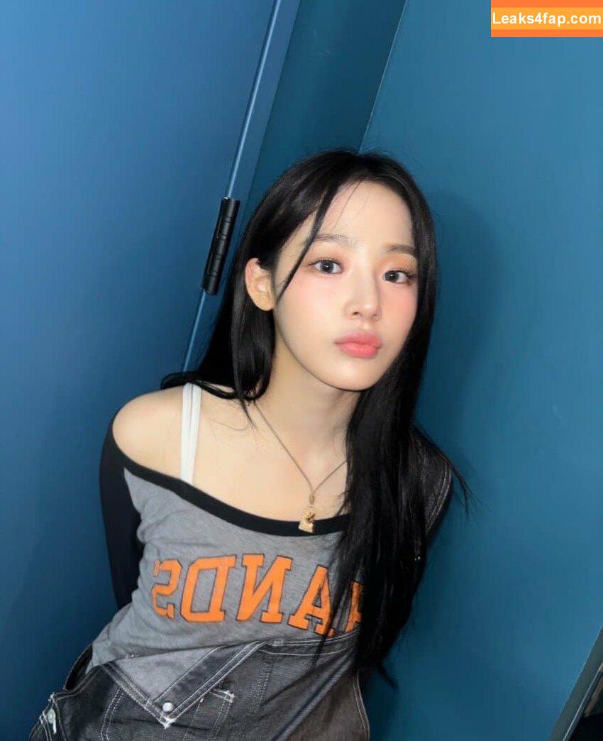 Minji / lovres_min__ / miniwithtattoos / newjeans_official leaked photo photo #0468