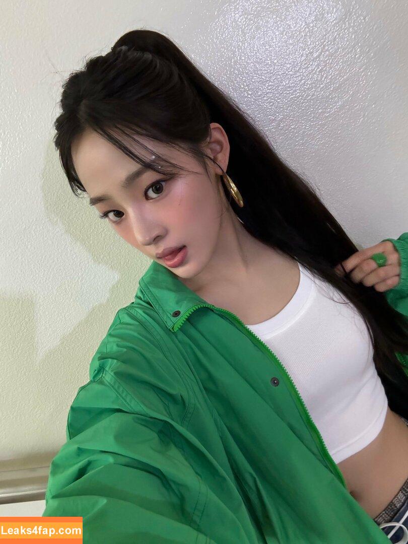 Minji / lovres_min__ / miniwithtattoos / newjeans_official leaked photo photo #0519