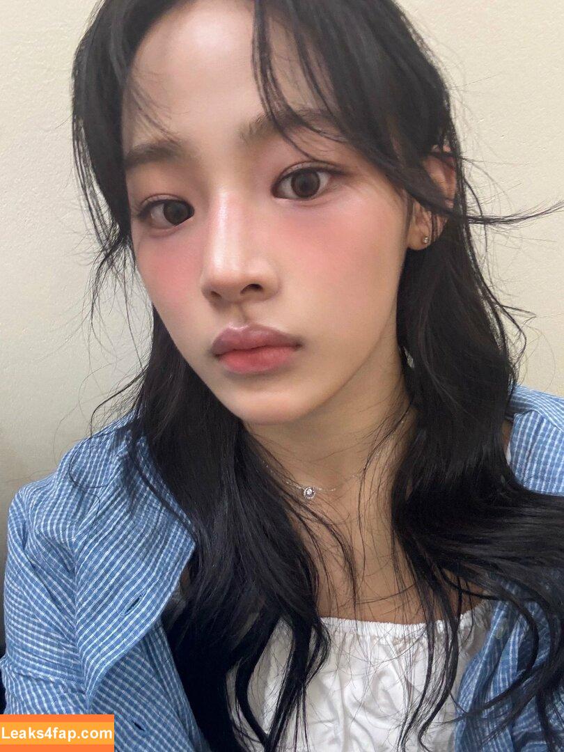 Minji / lovres_min__ / miniwithtattoos / newjeans_official leaked photo photo #0534