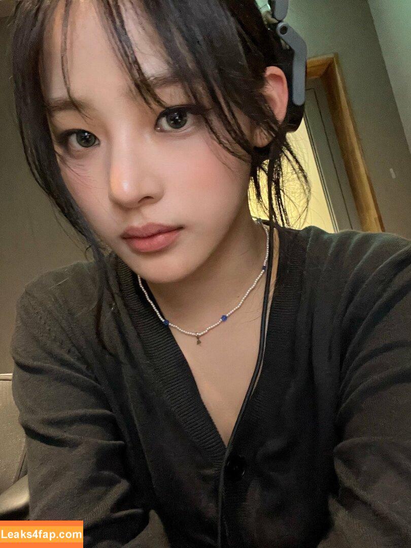Minji / lovres_min__ / miniwithtattoos / newjeans_official leaked photo photo #0639
