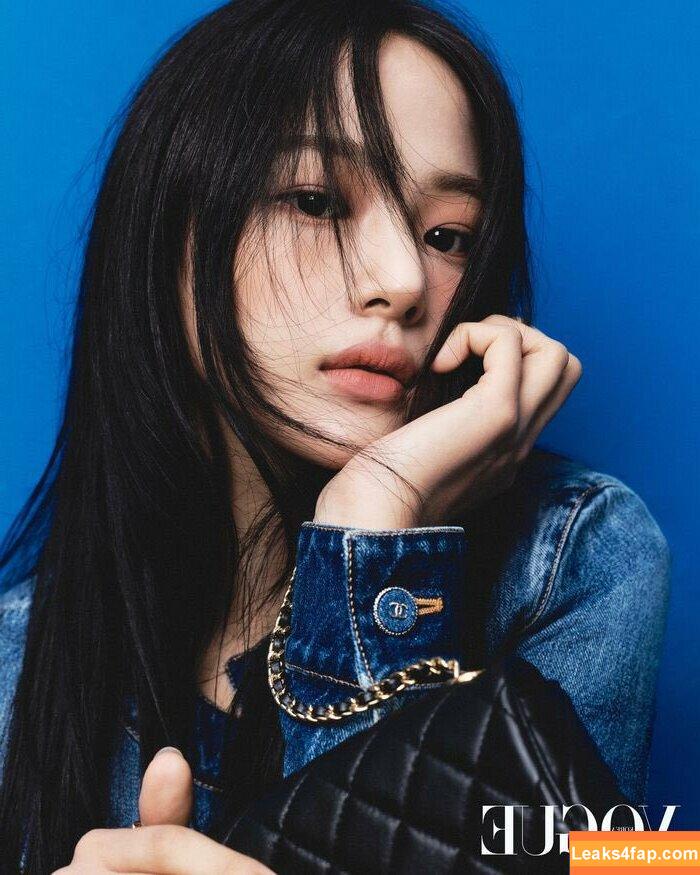Minji / lovres_min__ / miniwithtattoos / newjeans_official leaked photo photo #0642
