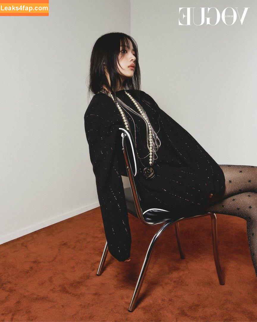 Minji / lovres_min__ / miniwithtattoos / newjeans_official leaked photo photo #0647