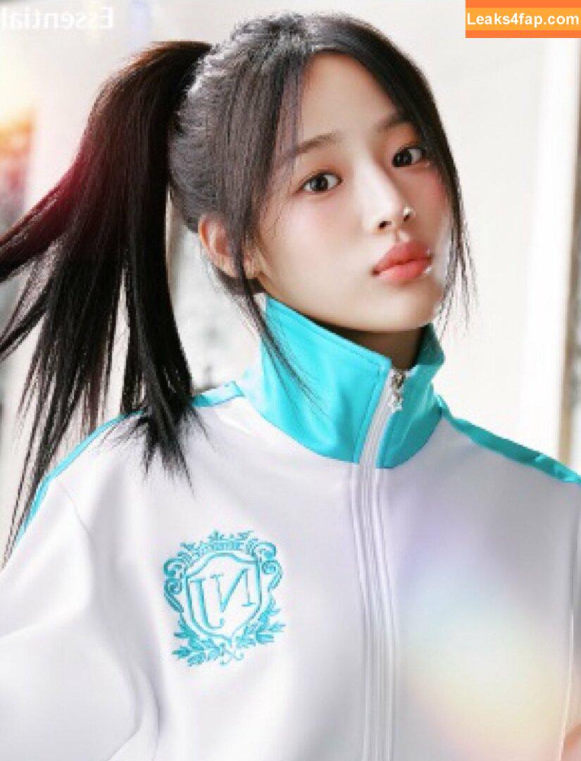 Minji / lovres_min__ / miniwithtattoos / newjeans_official leaked photo photo #0651