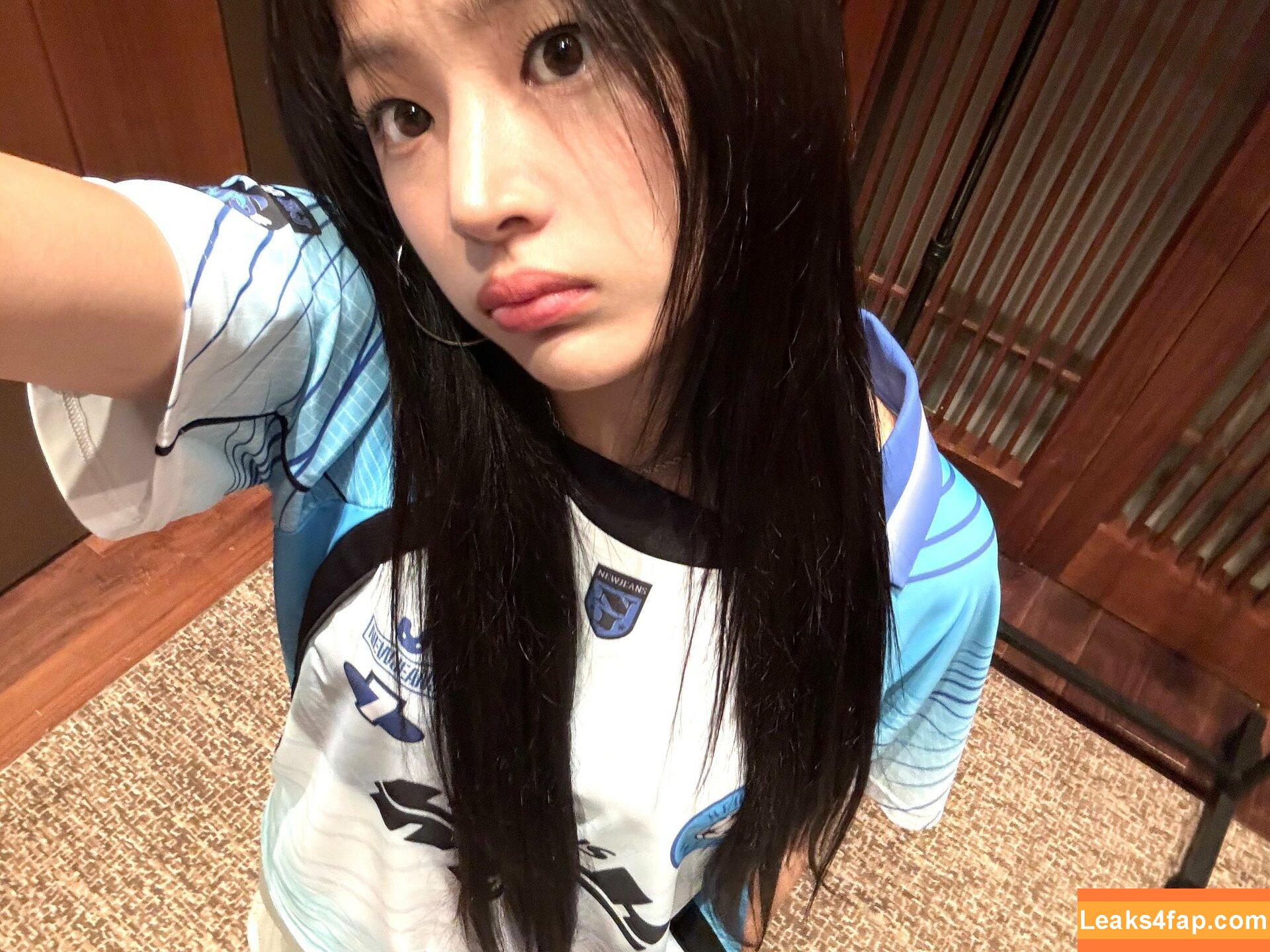 Minji / lovres_min__ / miniwithtattoos / newjeans_official leaked photo photo #0654