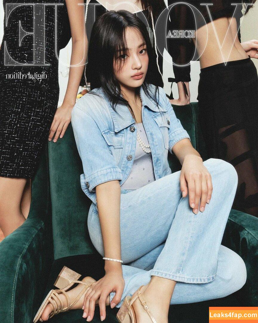 Minji / lovres_min__ / miniwithtattoos / newjeans_official leaked photo photo #0667