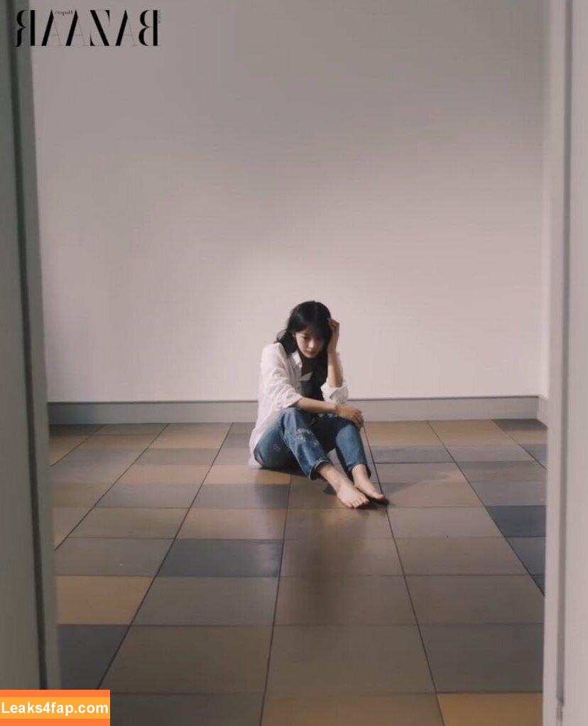 Minji / lovres_min__ / miniwithtattoos / newjeans_official leaked photo photo #0720