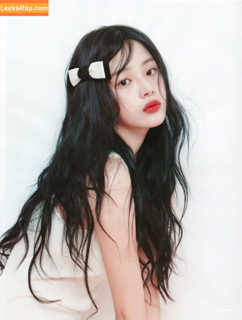 Minji / lovres_min__ / miniwithtattoos / newjeans_official leaked photo photo #0748
