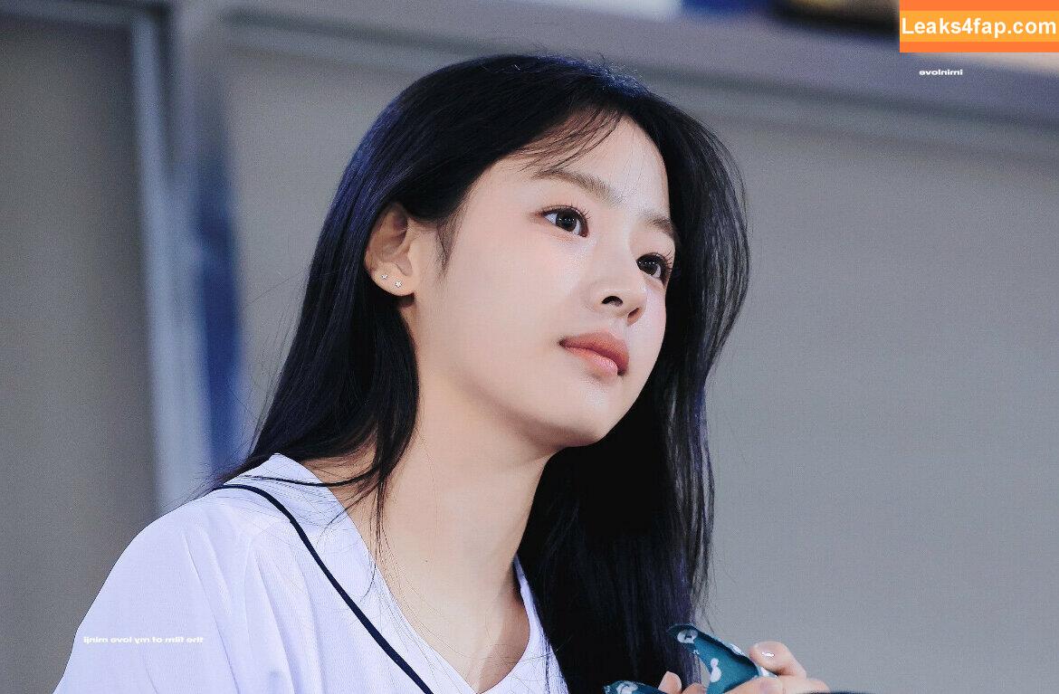 Minji / lovres_min__ / miniwithtattoos / newjeans_official leaked photo photo #0804
