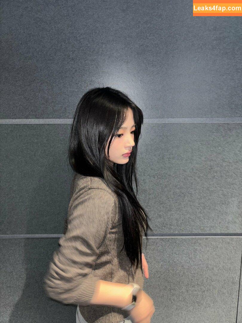 Minji / lovres_min__ / miniwithtattoos / newjeans_official leaked photo photo #0807