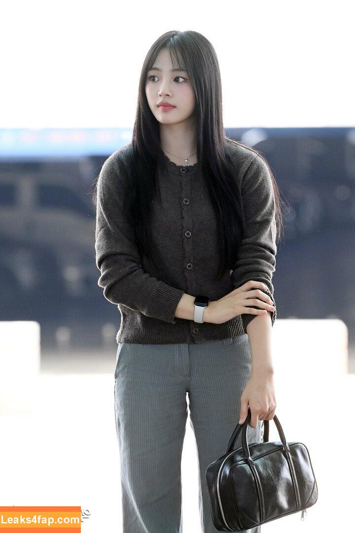 Minji / lovres_min__ / miniwithtattoos / newjeans_official leaked photo photo #0814