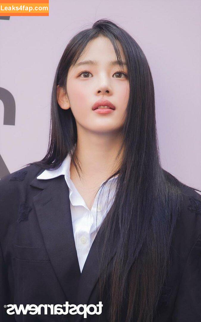 Minji / lovres_min__ / miniwithtattoos / newjeans_official leaked photo photo #0817