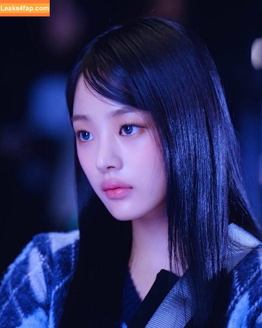 Minji / lovres_min__ / miniwithtattoos / newjeans_official leaked photo photo #0857