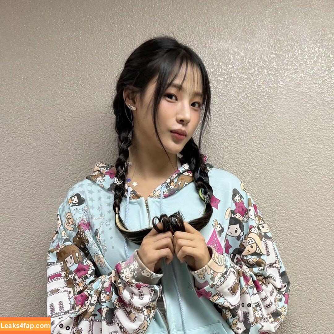 Minji / lovres_min__ / miniwithtattoos / newjeans_official leaked photo photo #0886