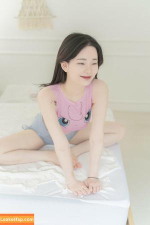 Minji фото #0003