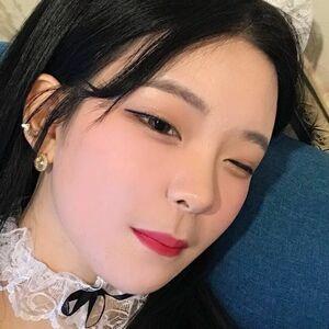 Minji фото #0010