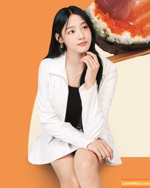 Minji photo #0725