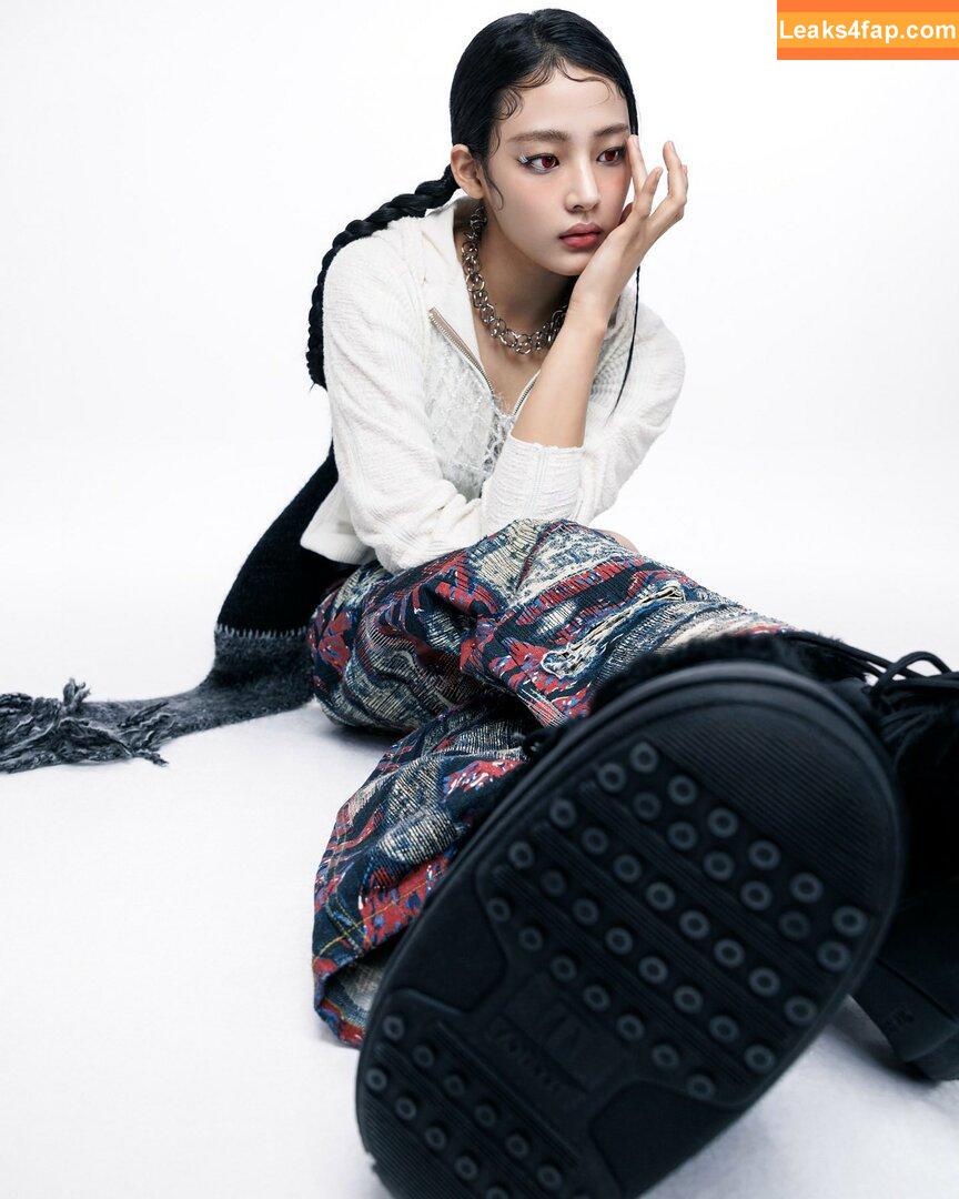 Minji / lovres_min__ / miniwithtattoos / newjeans_official leaked photo photo #1110