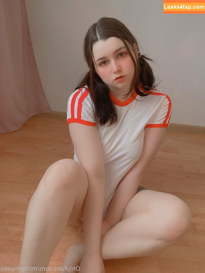 MintyMiyako / minty_miyako leaked photo photo #0096