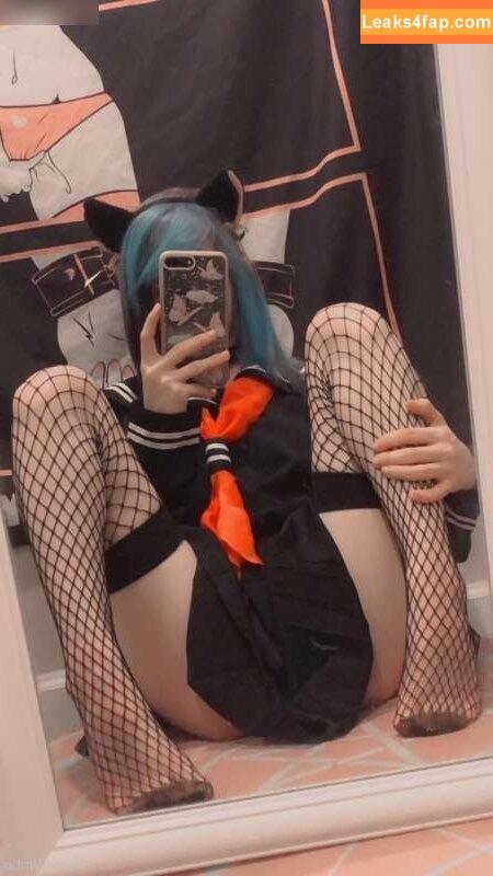 mintysesh /  leaked photo photo #0185