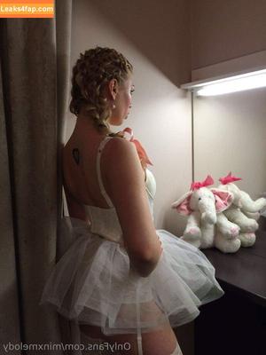 minxmelody photo #0014