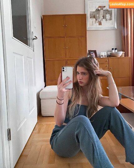 Mira.004 / model_mira слитое фото фото #0164