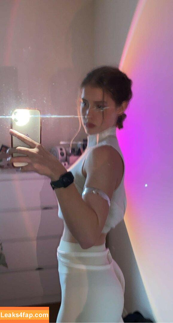 Mira.004 / model_mira слитое фото фото #0228