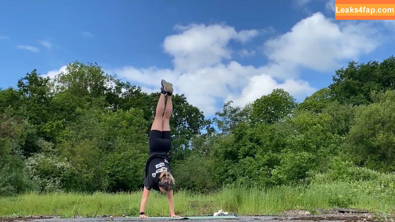 Mira.004 / model_mira leaked photo photo #0239