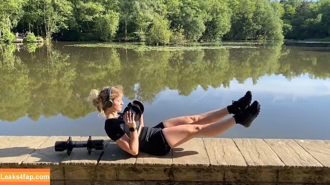 Mira.004 / model_mira слитое фото фото #0241