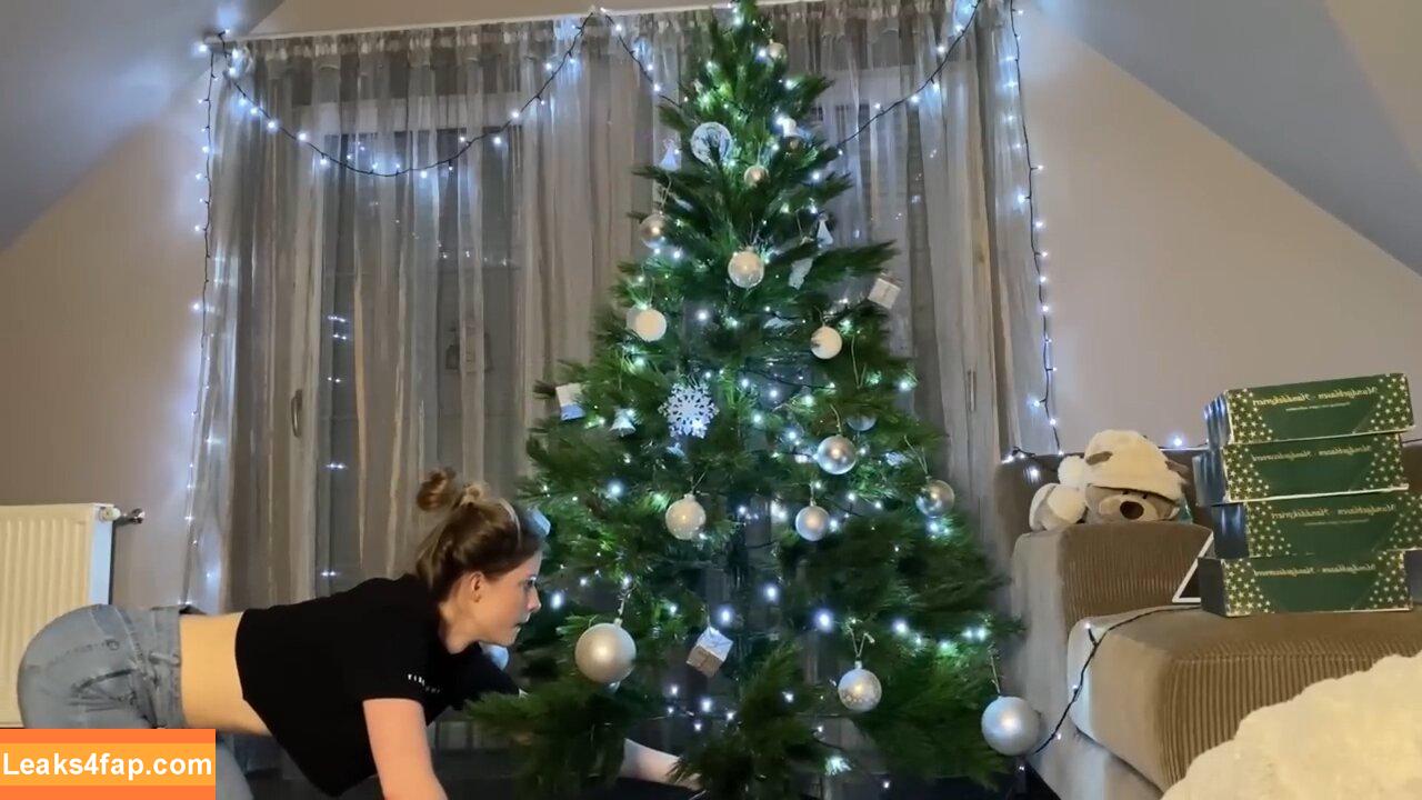 Mira.004 / model_mira слитое фото фото #0252