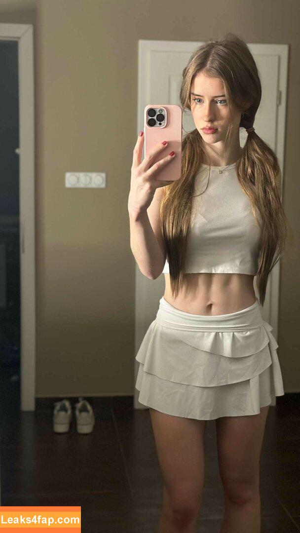 Mira.004 / model_mira слитое фото фото #0541