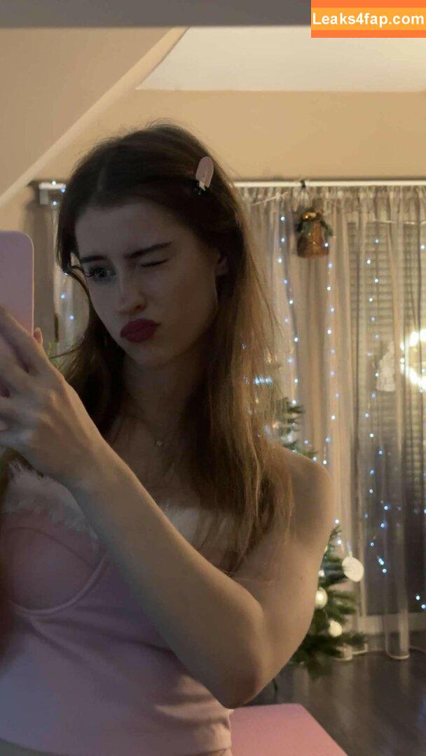 Mira.004 / model_mira слитое фото фото #0561