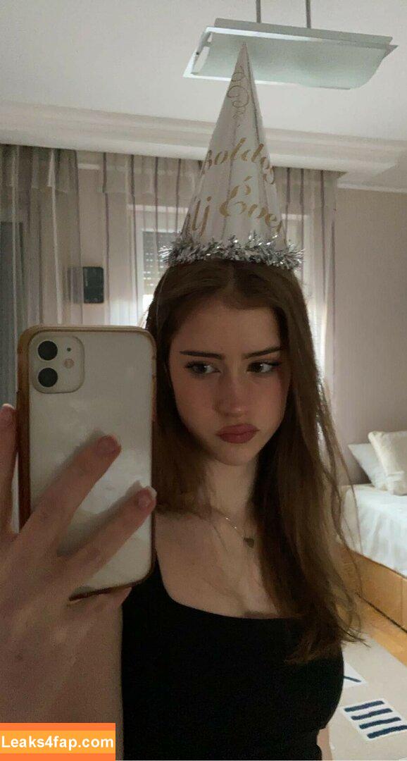 Mira.004 / model_mira слитое фото фото #0710