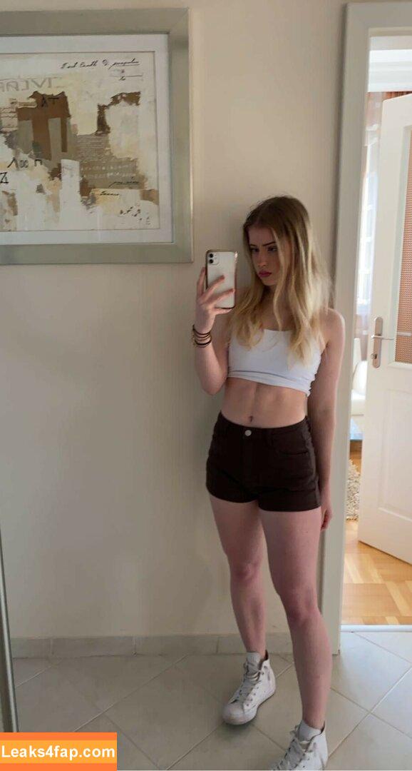 Mira.004 / model_mira слитое фото фото #0846