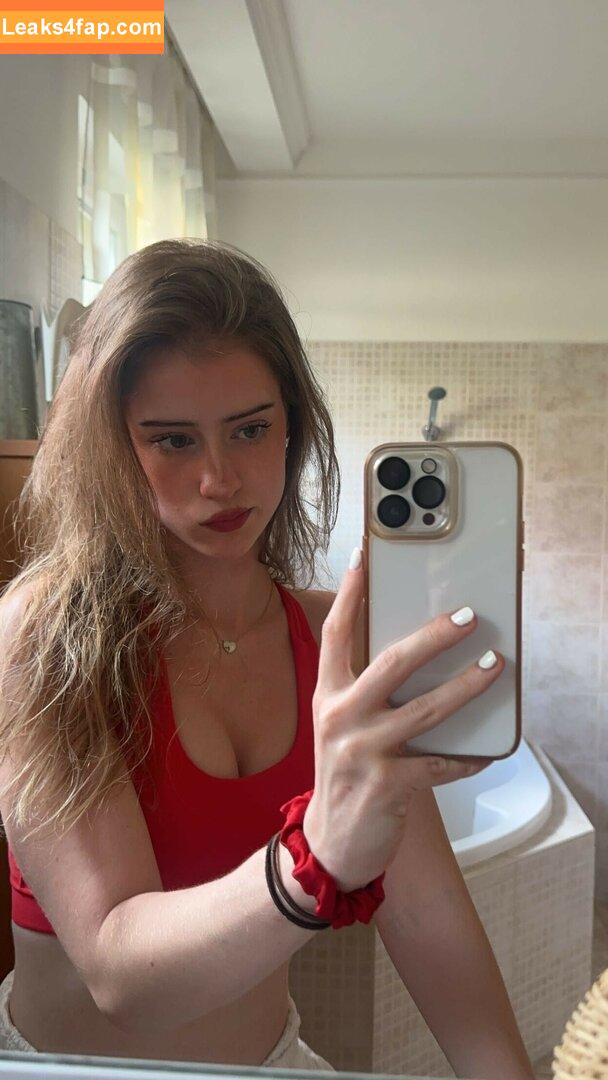 Mira.004 / model_mira leaked photo photo #0885